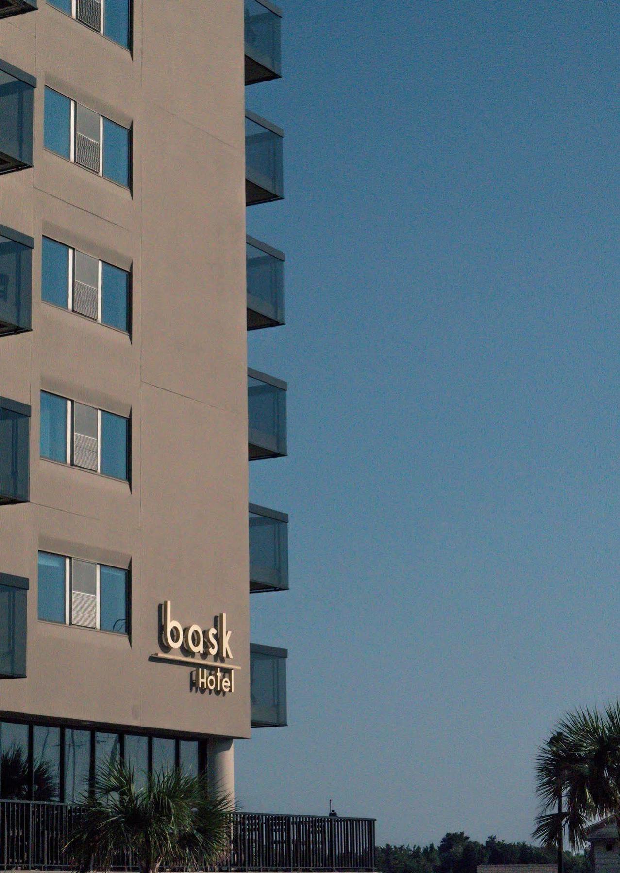 Bask Hotel At Big Rock Landing Morehead City Bagian luar foto
