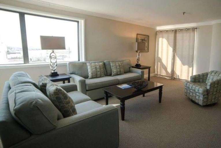 Bask Hotel At Big Rock Landing Morehead City Ruang foto