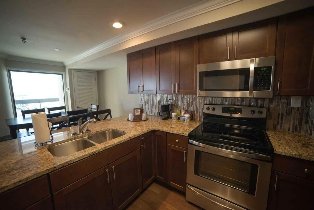 Bask Hotel At Big Rock Landing Morehead City Bagian luar foto