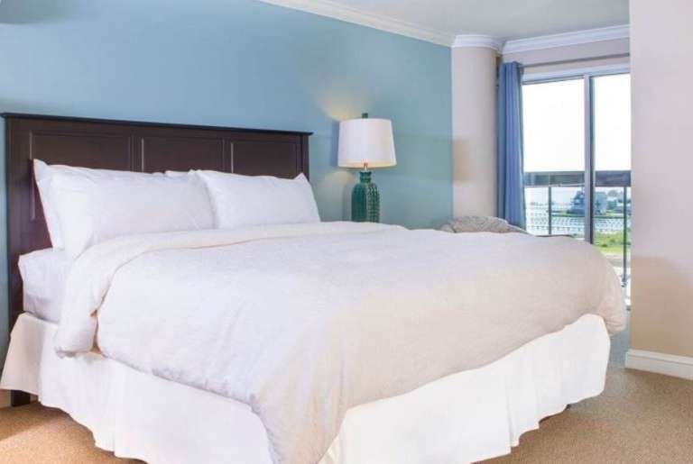 Bask Hotel At Big Rock Landing Morehead City Bagian luar foto